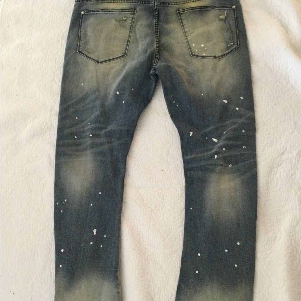 NWT designer MacKeen Market button fly jeans size 42 X 32. Stretch
